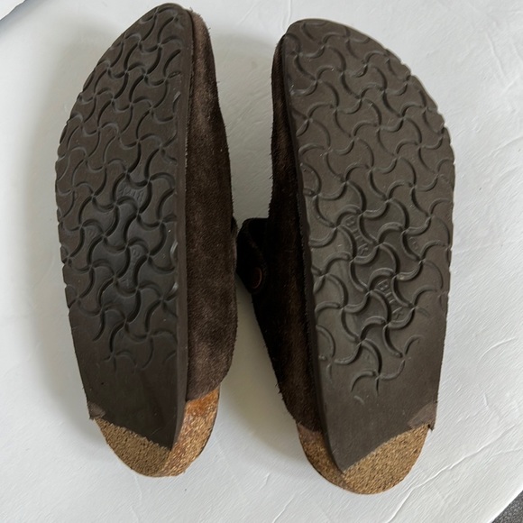 Birkenstock Boston Soft Footbed Clogs - Picture 9 of 11
